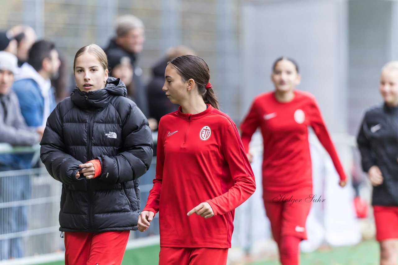 Bild 175 - wCJ VfL Pinneberg - Eimsbuettler TV : Ergebnis: 0:3